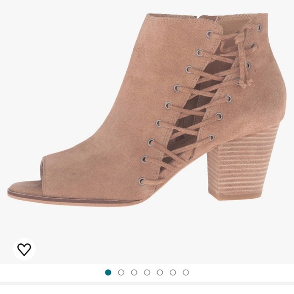 LUCKY BRAND Women's LK-HARTLEE dress Sandal - Picture 3 of 16